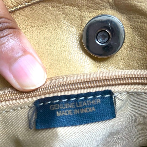 Genuine Leather Butter Yellow Bow Purse Shoulder Bag - Picture 5 of 6